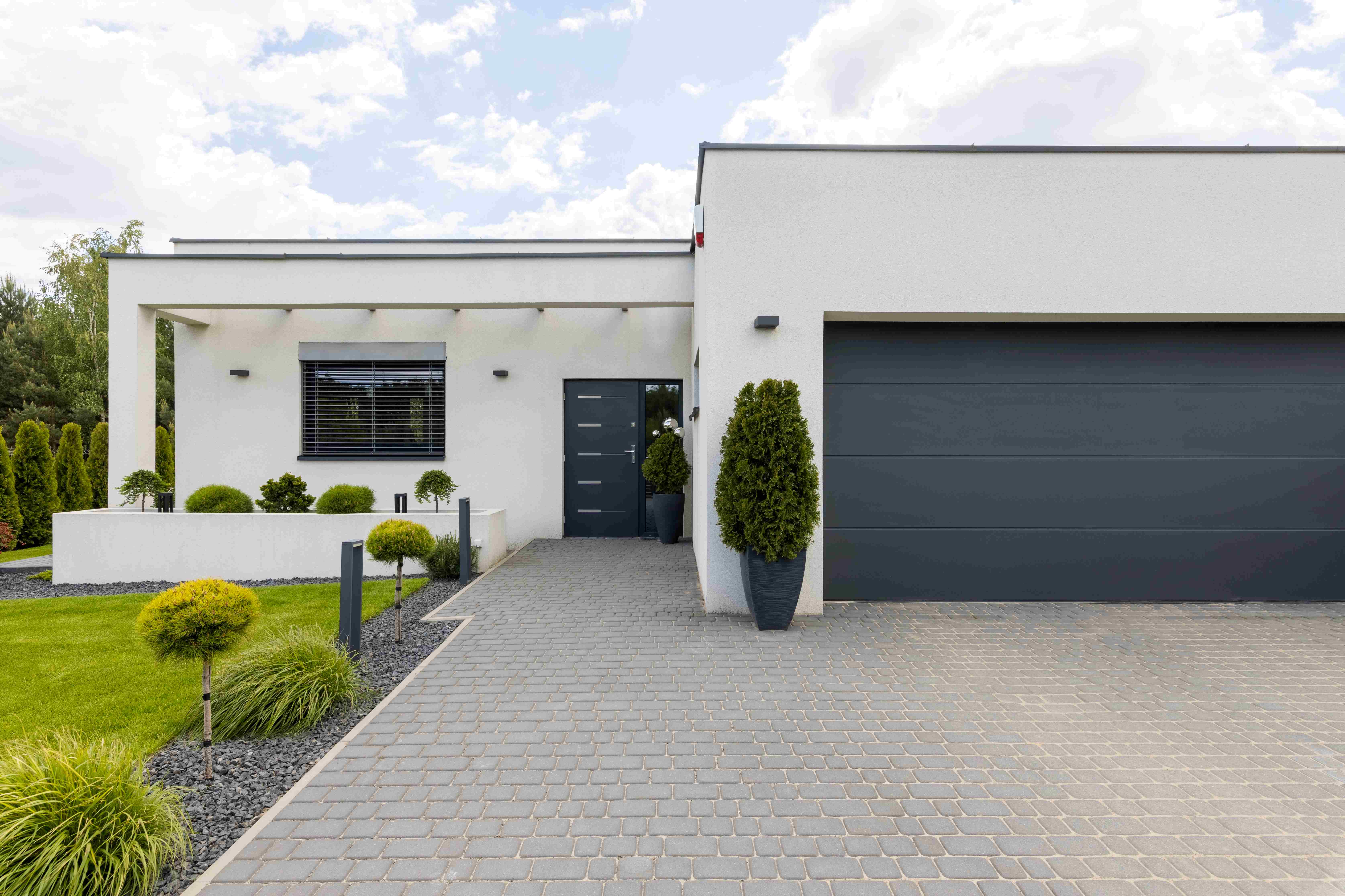 How Long Does it Take for Garage Door Installation?